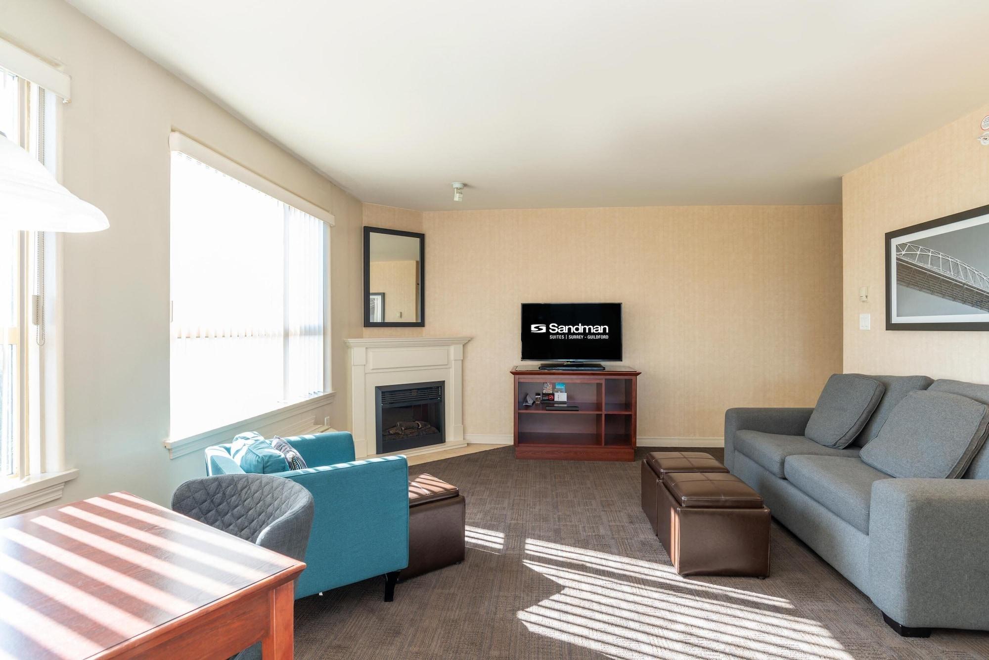 Sandman Suites Surrey - Guildford Екстериор снимка
