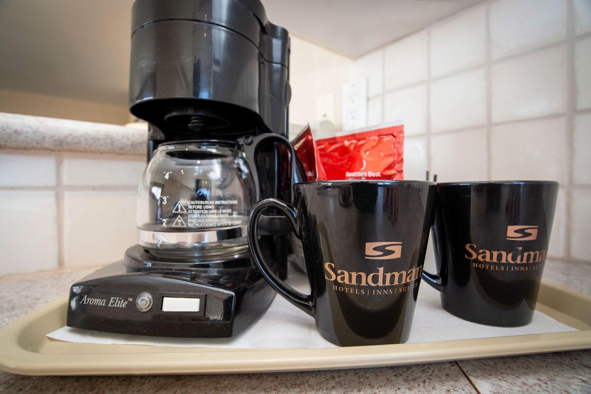 Sandman Suites Surrey - Guildford Екстериор снимка