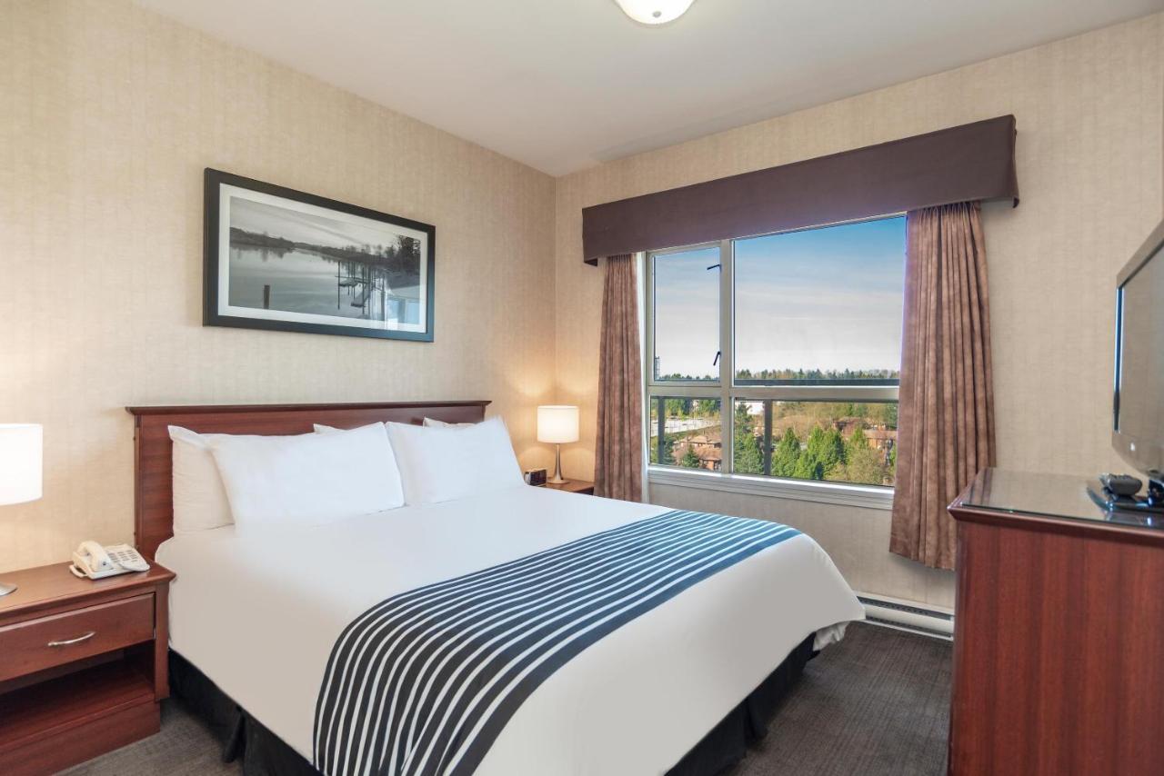 Sandman Suites Surrey - Guildford Екстериор снимка
